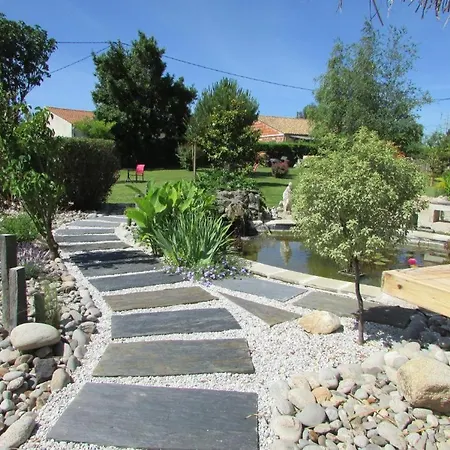 La Brise Marine - 5 People With Heated Swimming Pool Feriehus